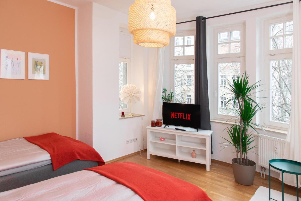 קמניץ Kassberg Apartment Im Retro-Stil / Netflix & Wifi מראה חיצוני תמונה
